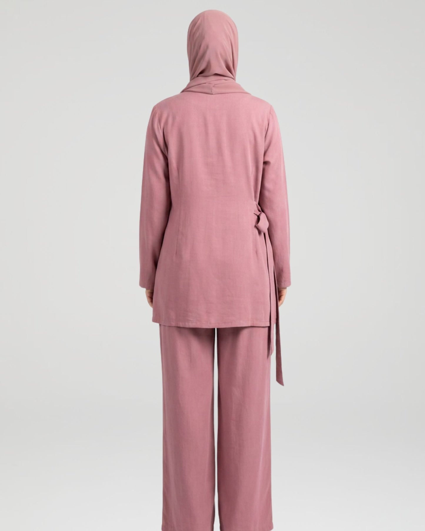 Ensemble ANAQA