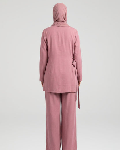 Ensemble ANAQA